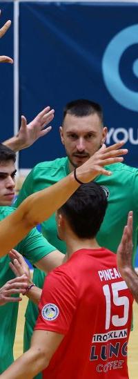 Επιστροφή στους τίτλους για την «επίσημη αγαπημένη» (Βίντεο)